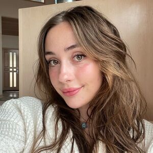 Meet your Posher, Lee